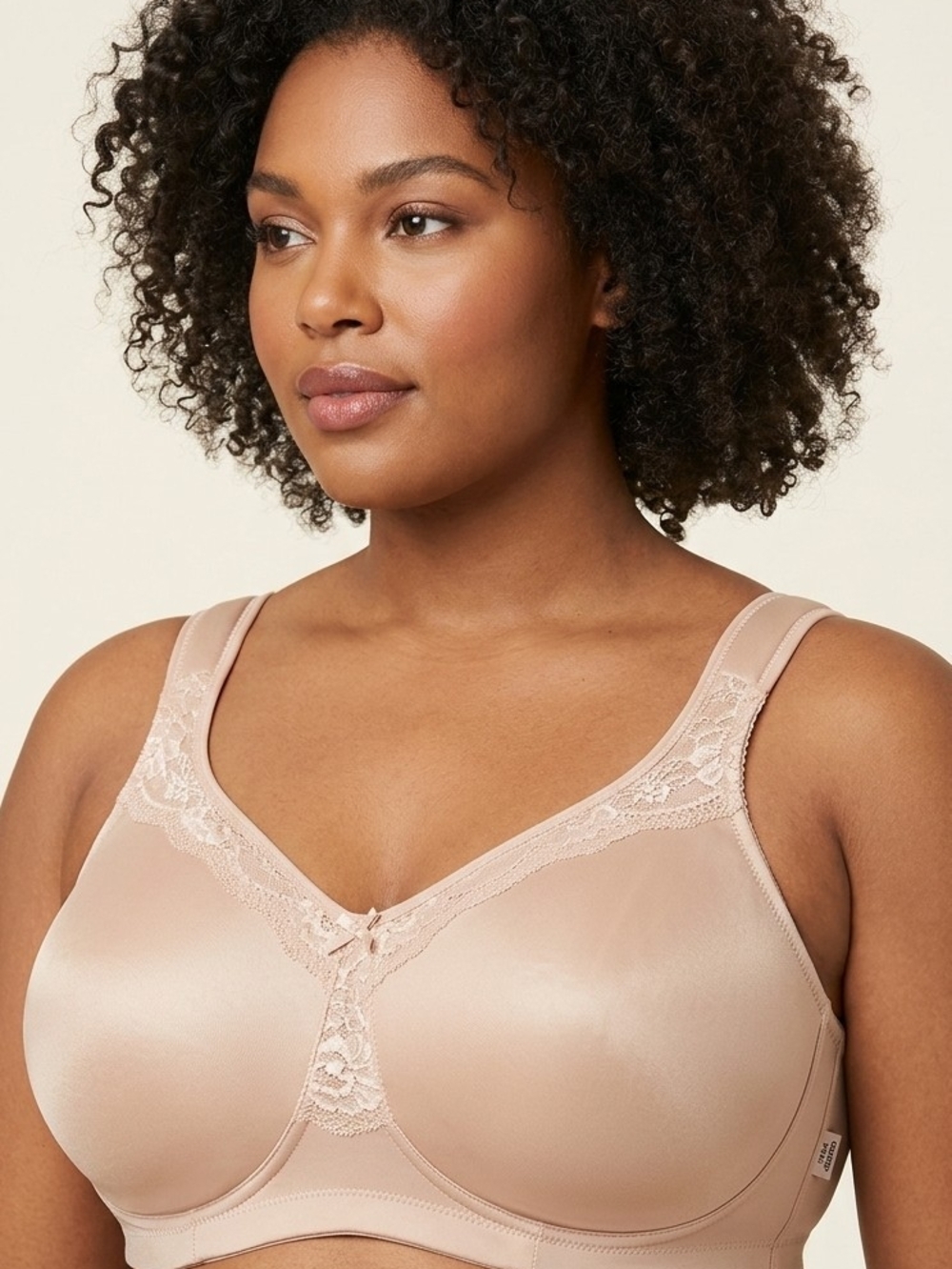 44DDD (44F) MagicLift Seamless  Firm Wireless T. Shirt Bra Style #1007. NEW